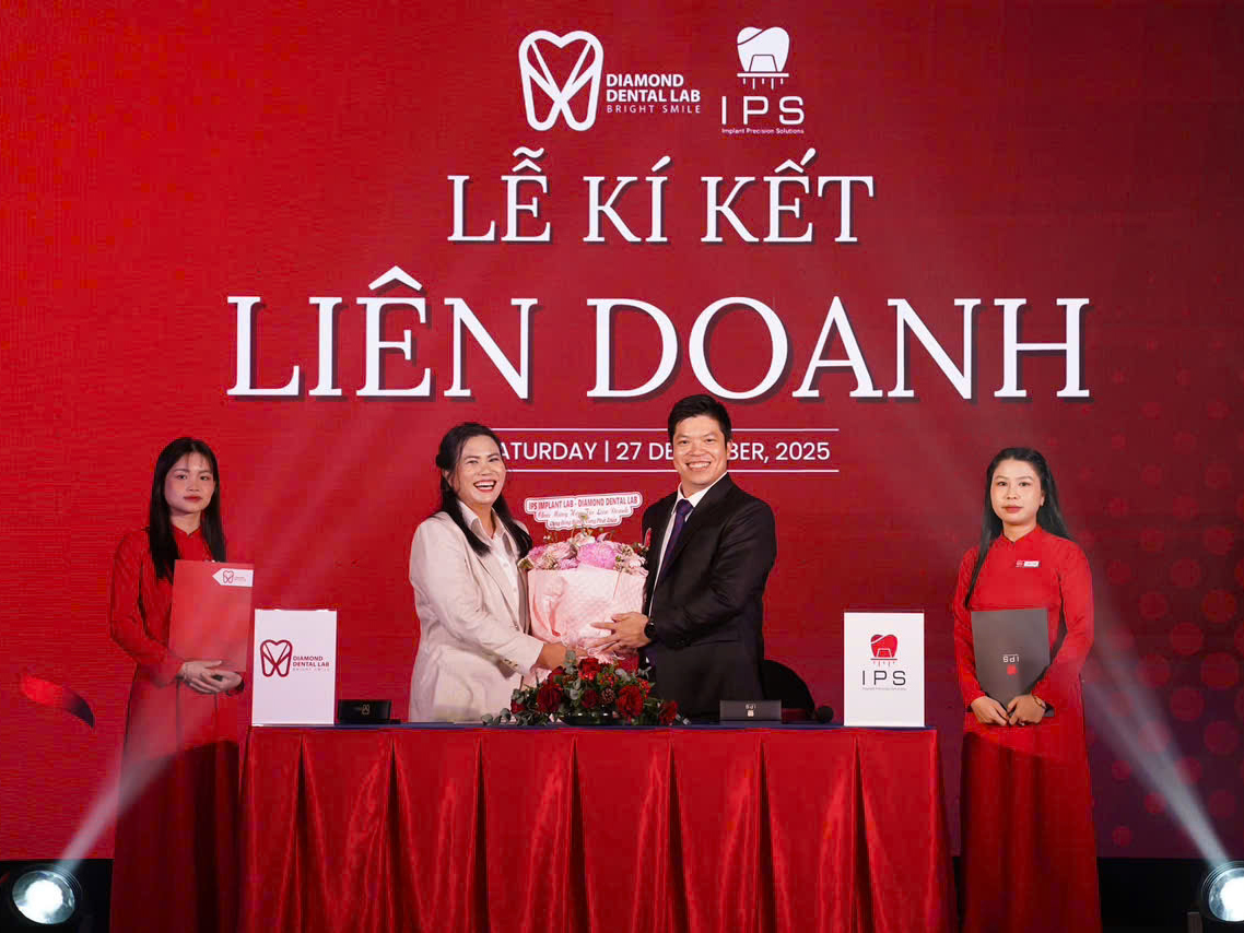 Hình ảnh sự kiện liên doanh của Diamond Dental Group
